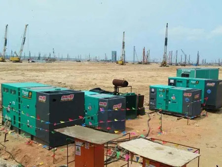 武威柴油发电机组干式空气滤清器的维护成本高吗？