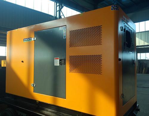 武威汽油发电机组电瓶电解液的密度应该保持在什么范围？