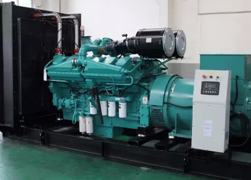 武威发电机如何选择合适的除垢剂来清洗水冷式机油散热器？